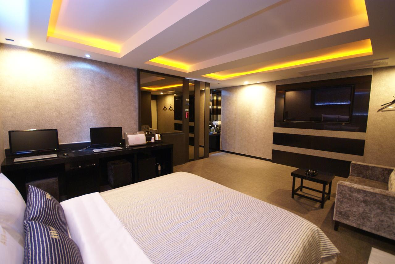 H Moment Hotel Songjeong Pusan Exteriér fotografie